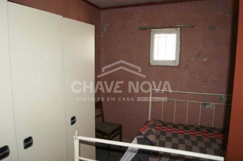 Moradia Devoluta T3 Venda em Nogueira e Ermida,Vila Real