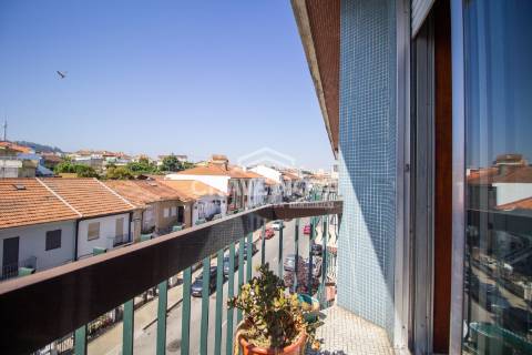 Apartamento T3 Venda em Oliveira do Douro,Vila Nova de Gaia