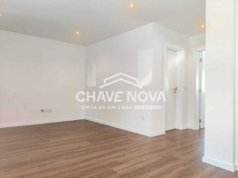 Andar Moradia T2 Venda em Rio Tinto,Gondomar