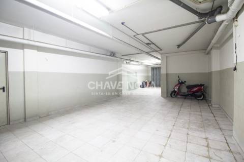 Padaria / Pastelaria  Trespasse em Castêlo da Maia,Maia