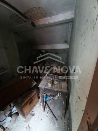 Moradia Devoluta T2 Venda em Cedofeita, Santo Ildefonso, Sé, Miragaia, São Nicolau e Vitória,Porto