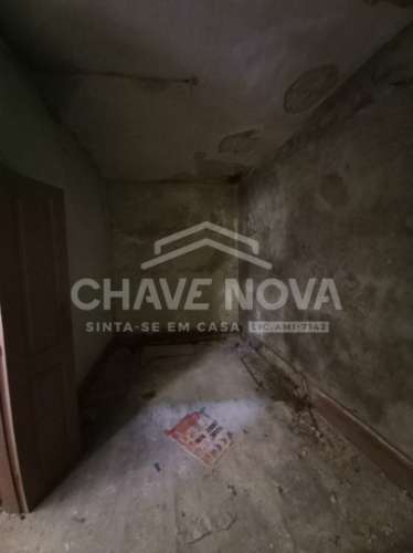 Moradia Devoluta T1 Venda em Cedofeita, Santo Ildefonso, Sé, Miragaia, São Nicolau e Vitória,Porto