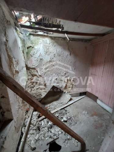 Moradia Devoluta T1 Venda em Cedofeita, Santo Ildefonso, Sé, Miragaia, São Nicolau e Vitória,Porto