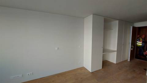 Apartamento T0 Venda em São Mamede de Infesta e Senhora da Hora,Matosinhos