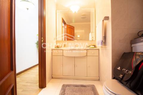 Apartamento T3 Venda em Mafamude e Vilar do Paraíso,Vila Nova de Gaia