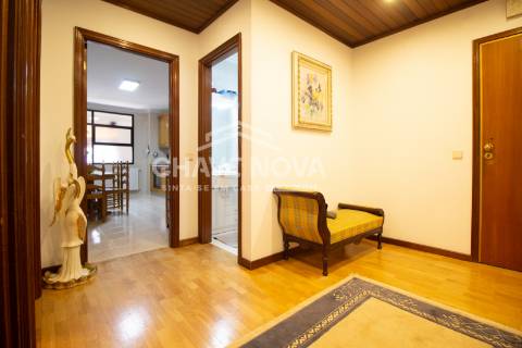 Apartamento T3 Venda em Mafamude e Vilar do Paraíso,Vila Nova de Gaia