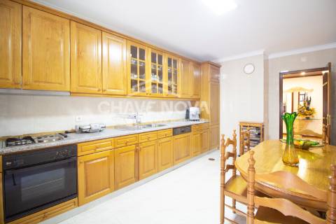 Apartamento T3 Venda em Mafamude e Vilar do Paraíso,Vila Nova de Gaia