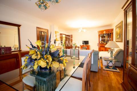 Apartamento T3 Venda em Mafamude e Vilar do Paraíso,Vila Nova de Gaia