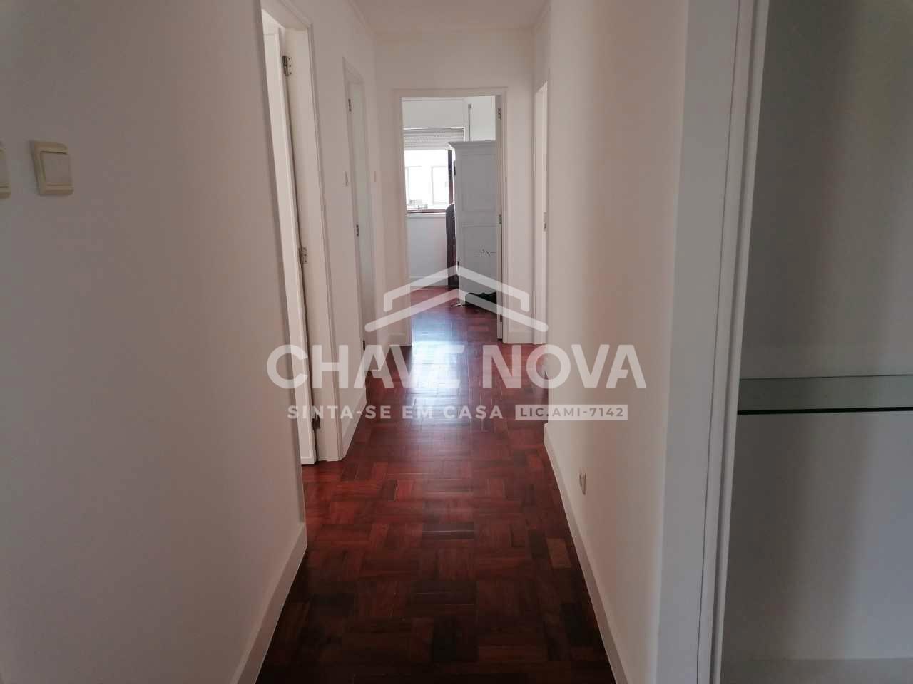 Apartamento T3 Arrendamento em Lordelo do Ouro e Massarelos,Porto