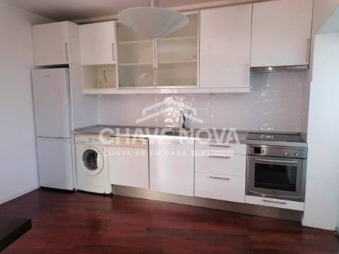 Apartamento T3 Arrendamento em Lordelo do Ouro e Massarelos,Porto