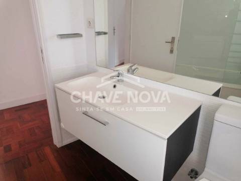 Apartamento T3 Arrendamento em Lordelo do Ouro e Massarelos,Porto
