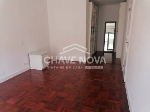 Apartamento T3 Arrendamento em Lordelo do Ouro e Massarelos,Porto