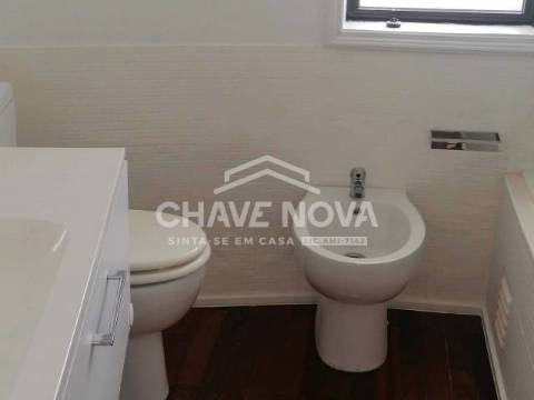 Apartamento T3 Arrendamento em Lordelo do Ouro e Massarelos,Porto