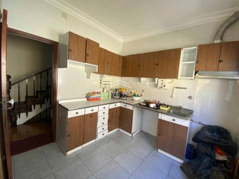 Moradia Geminada T4 Venda em Lordelo do Ouro e Massarelos,Porto