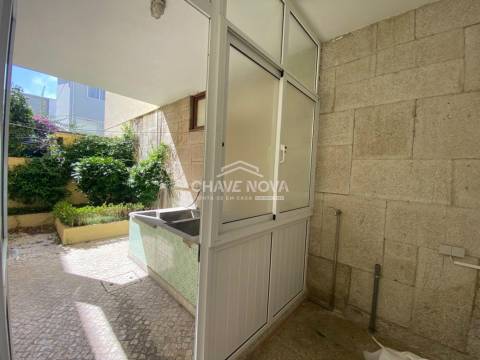 Moradia Geminada T4 Venda em Lordelo do Ouro e Massarelos,Porto