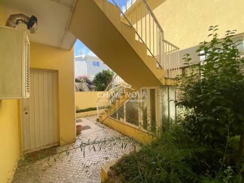 Moradia Geminada T4 Venda em Lordelo do Ouro e Massarelos,Porto