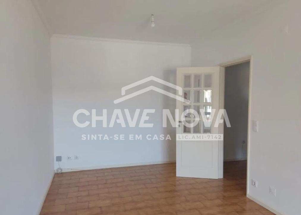 Apartamento T2 Venda em Vilar de Andorinho,Vila Nova de Gaia