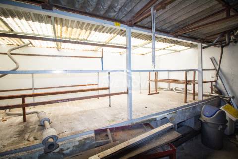 Armazém  Venda em Matosinhos e Leça da Palmeira,Matosinhos