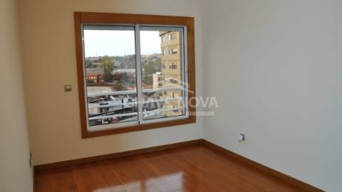 Apartamento T3 Venda em Matosinhos e Leça da Palmeira,Matosinhos