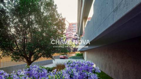 Apartamento T3 Venda em Mafamude e Vilar do Paraíso,Vila Nova de Gaia