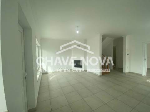 Moradia em Banda T3+1 Venda em Ericeira,Mafra
