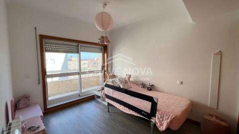 Apartamento T2 Venda em Mafamude e Vilar do Paraíso,Vila Nova de Gaia