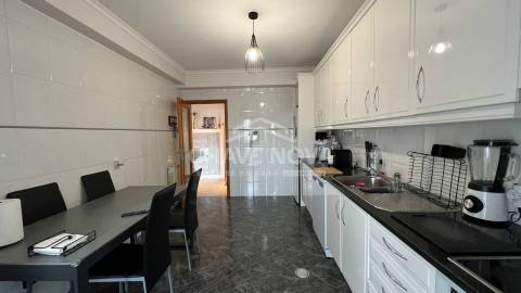 Apartamento T2 Venda em Mafamude e Vilar do Paraíso,Vila Nova de Gaia