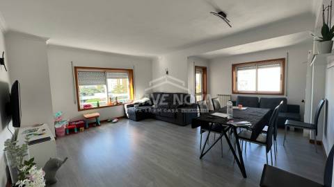Apartamento T2 Venda em Mafamude e Vilar do Paraíso,Vila Nova de Gaia