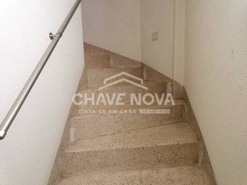 Armazém  Venda em Ramalde,Porto