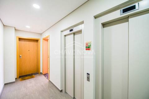 Apartamento T3 Venda em Póvoa de Santa Iria e Forte da Casa,Vila Franca de Xira