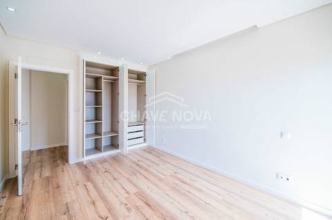 Apartamento T3 Venda em Póvoa de Santa Iria e Forte da Casa,Vila Franca de Xira