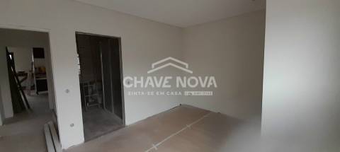 Andar Moradia T3 Venda em Rio Tinto,Gondomar