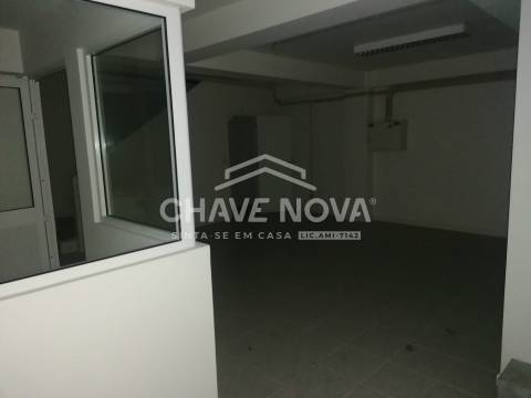 Loja  Venda em Santa Joana,Aveiro