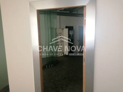 Loja  Venda em Santa Joana,Aveiro
