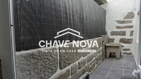 Andar Moradia T2 Venda em Baguim do Monte (Rio Tinto),Gondomar