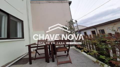 Andar Moradia T2 Venda em Baguim do Monte (Rio Tinto),Gondomar