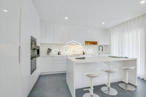 Apartamento T3 DUPLEX Venda em Montijo e Afonsoeiro,Montijo