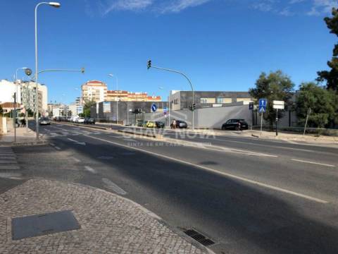 Lote de Terreno  Venda em Venteira,Amadora