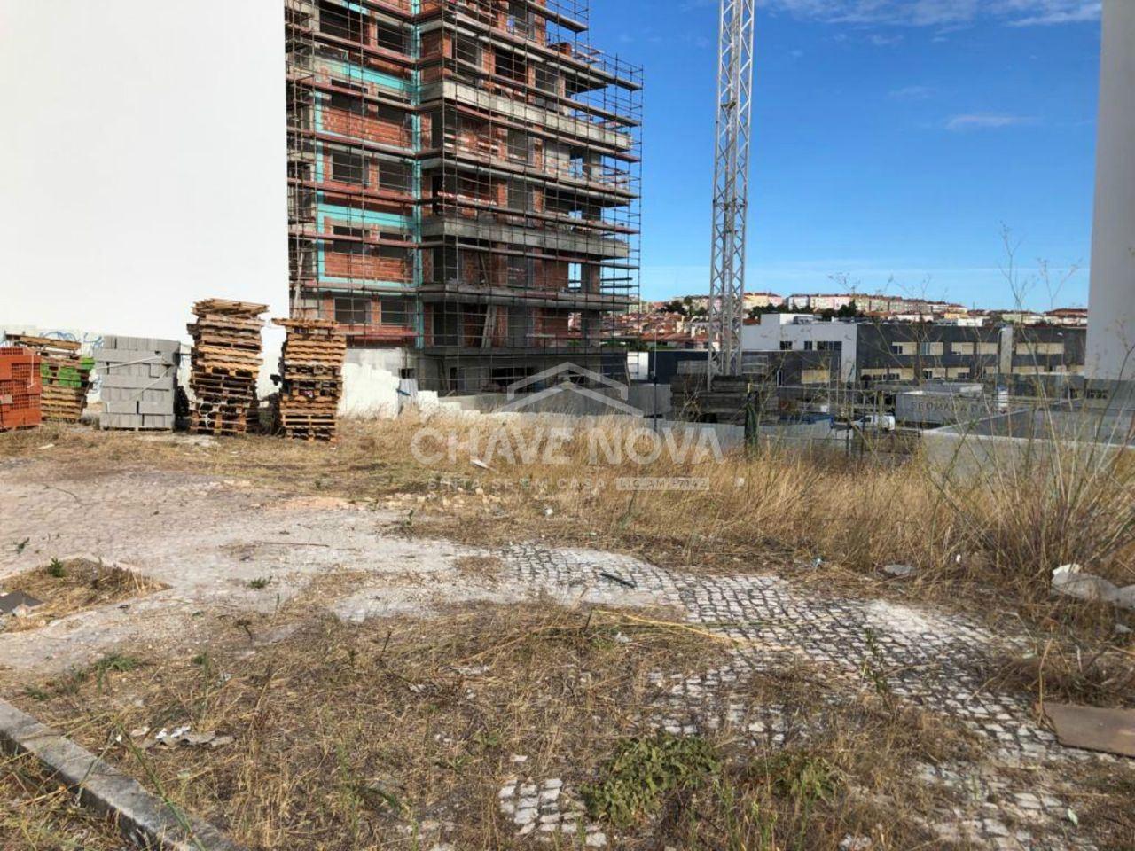 Lote de Terreno  Venda em Venteira,Amadora