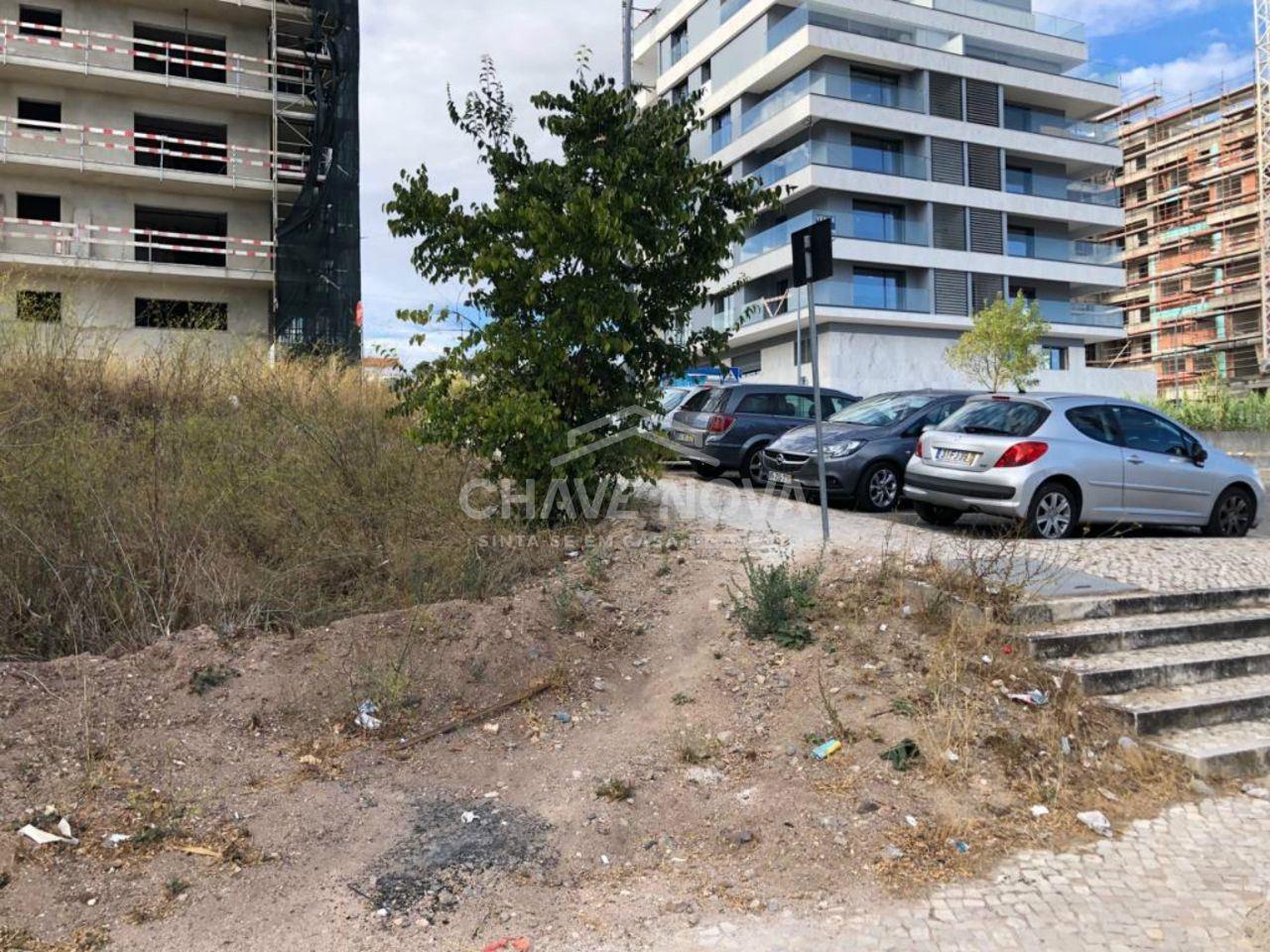 Lote de Terreno  Venda em Venteira,Amadora