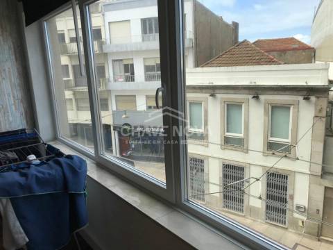 Apartamento T2 Venda em Matosinhos e Leça da Palmeira,Matosinhos