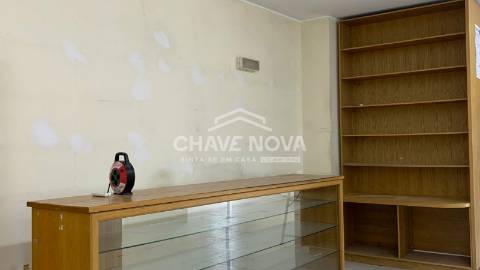 Loja  Venda em Mafamude e Vilar do Paraíso,Vila Nova de Gaia