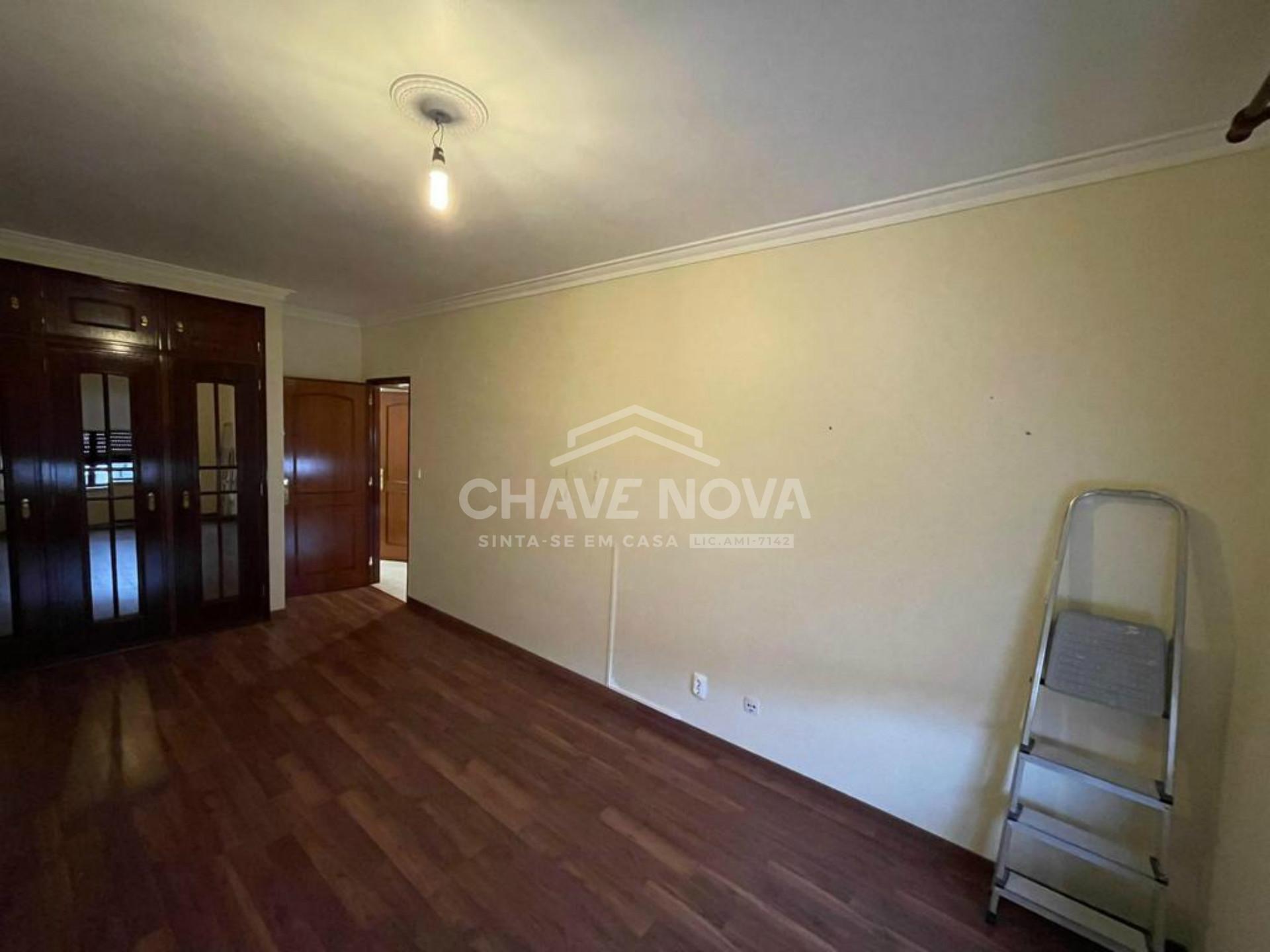 Apartamento T2 Venda em Algueirão-Mem Martins,Sintra