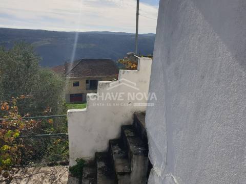 Quintinha T3 Venda em Valtorno e Mourão,Vila Flor