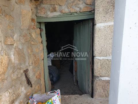 Quintinha T3 Venda em Valtorno e Mourão,Vila Flor