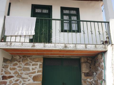 Quintinha T3 Venda em Valtorno e Mourão,Vila Flor