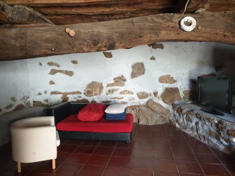 Quintinha T3 Venda em Valtorno e Mourão,Vila Flor