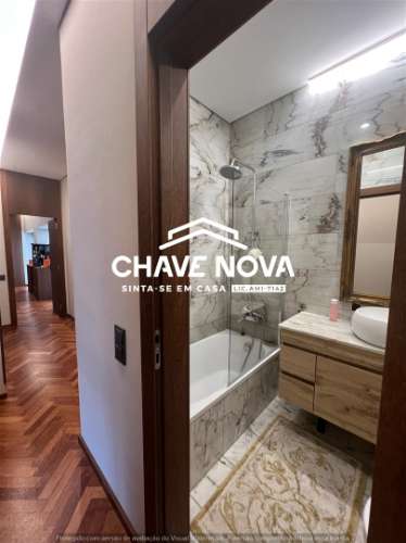 Apartamento T4 Venda em Matosinhos e Leça da Palmeira,Matosinhos