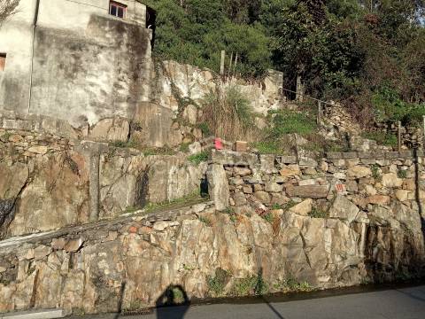 Moradia para Restaurar T2 Venda em Santa Marinha e São Pedro da Afurada,Vila Nova de Gaia