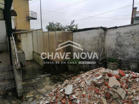 Moradia Geminada T2 Venda em Rio Tinto,Gondomar